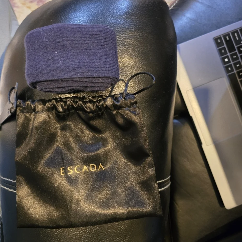 Reserved for Customer 3 Escada Cashmere Belts Bundle Purchase @Yolandataylo486 - Picture 8 of 14